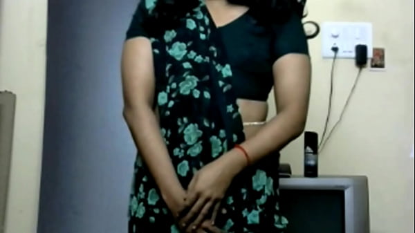 KRITHI Low Hip Navel Tease in Saree with Belly Chain | Indian CrossDresser