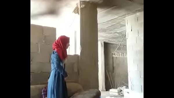 Pareja de la India teniendo sexo en un lugar abandonado