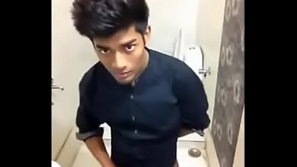 Solo Twink Wanking In Toilet