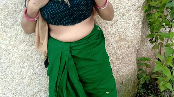 Everbest fucking married sister outdoor risky public sex